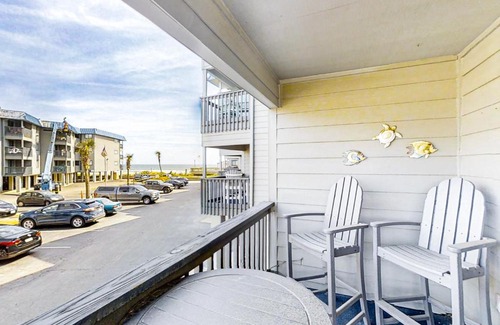 North Myrtle Beach Apartment | Sea Cabin 117