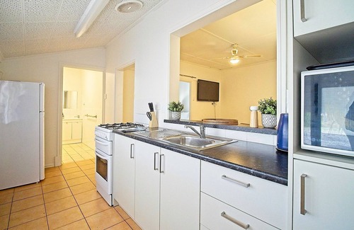 Dalrymple Apartment | Sea Salt Apartment 1 ~ Short walk to beach! Free WiFi! newly decorated!