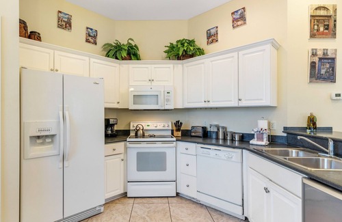 Fort Morgan Cottage | Sea Shell Cottage~ Charming 3BR/21/2 BA cottage!