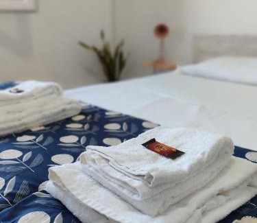 La Linea de la Concepcion Apartment | Sea View Apartment - 5 Min Walk to Gibraltar