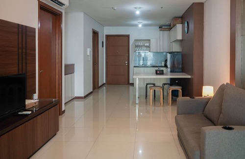 Jakarta Utara Condo | Sea View 2BR Apartment at Green Bay Condominium