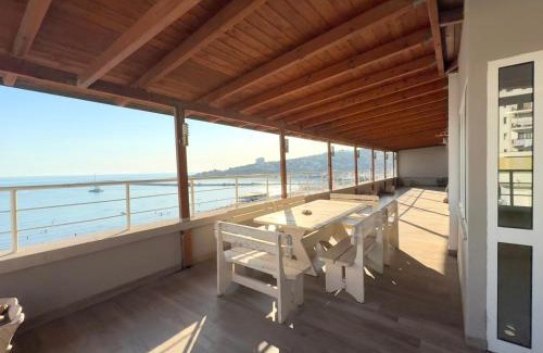 Shengjin Apartment | Sea View and Mountain View Penthouse Shëngjin