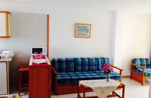 Puerto de Tazacorte Apartment | Sea-view Double Bedroom Apartment by the beach in Puerto de Tazacorte, La Palma