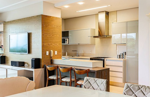 Santinho Apartment | Sea View | Large Balcony with BBQ Grill #CSA01D