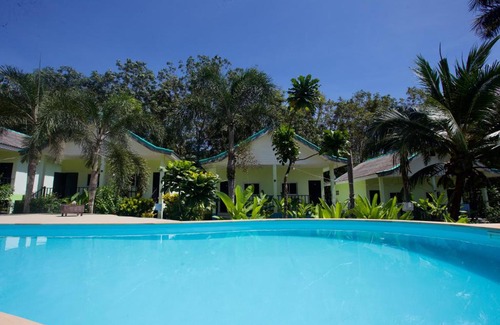 Ko Mak Resort | Sea View Resort