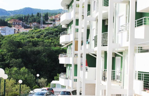 Topla Apartment | Sea View Senat Apartment