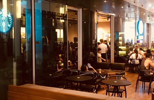 Punggol Apartment | Sea view Sunrise Room