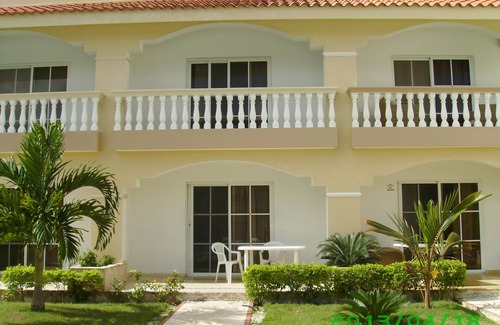 Boca Chica Villa | Sea view villa in Boca Chica in urbanization with swimming pools, tropical gardens