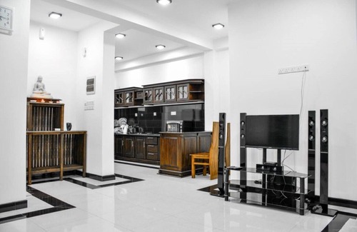 Hikkaduwa House | Sea Yo Villa (Entire Villa) with Private Beach