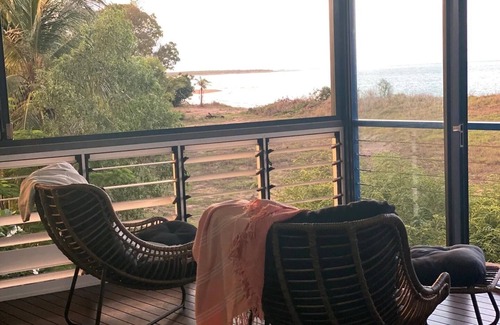 Wagait Beach House | Seabreeze Beach House, Spectacular Sunset Views