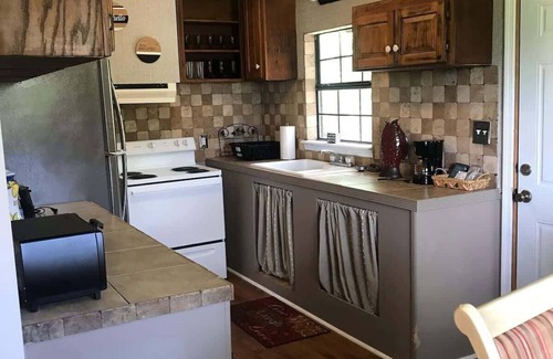 Pascagoula House | Seabreeze Escape: Your Coastal Retreat