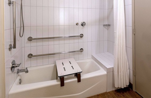 Aptos Hotel | Seacliff Inn Aptos, Tapestry Collection by Hilton