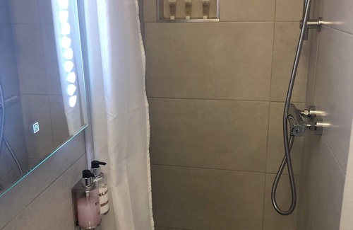 Roscoe Bed & Breakfast | Seacrest B&B