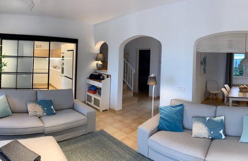 Urbanizacion S'Estanyol House | SEAFRONT VILLA. SUNNY AND COZY