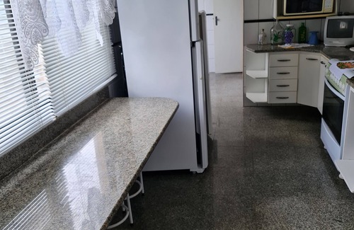 Praia do Morro Apartment | Seafront penthouse with 4 suites, pool and barbecue area