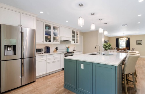 Coquina Sands House | SEAGLASS COTTAGE in Coquina Sands - Newly Renovated, Walk to the Beach!