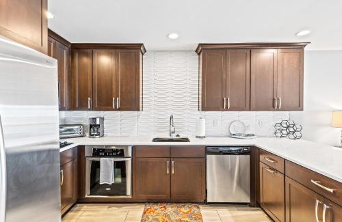 Isle of Palms Apartment | Seagrove Villa 11C - Oceanfront View! Center of Resort!