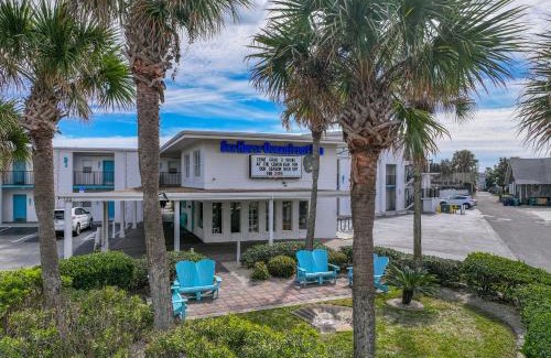 Neptune Beach Hotel | Seahorse Oceanfront Inn