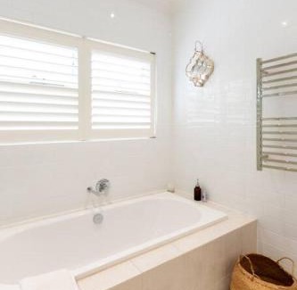 Freshwater Apartment | Sealoc - Luxury beach house - by the sea