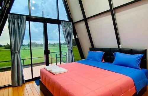 Phon Hotel | Sean Sawat Resort 2