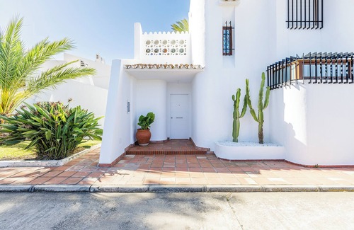 Caleta de Velez House | SEAS - TRAIÑAS