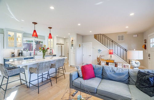 Rio del Mar Cottage | Seascape Aptos Retreat w/Bocce Ball Court!