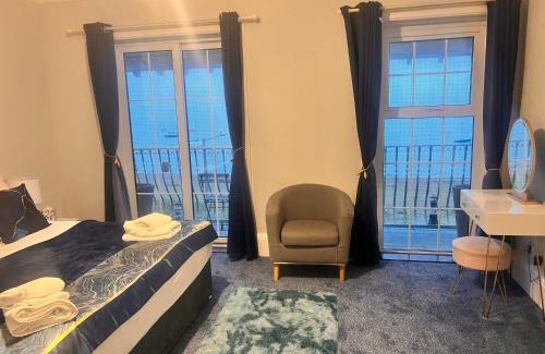 Southend-on-Sea Apartment | Seaside Escape