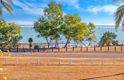 Fannie Bay House | 'Seaside Garden' Luxe Living at Sunset Beach