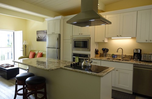 Carlsbad Apartment | Seaside H RELAX AT THE BEACH- 1BR