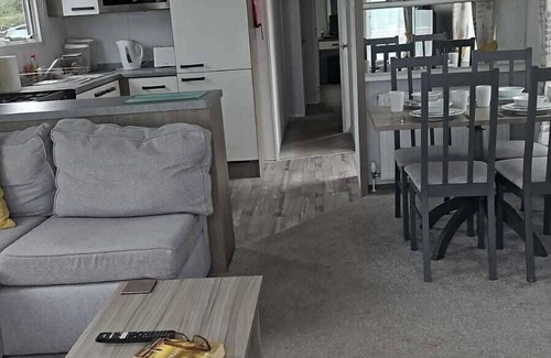 New Quay Cabin | Seaside Haven Chalet in Newquay