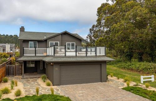 Half Moon Bay House | Seaside Home Modern Retreat with Breathtaking Views and Beachside Charm