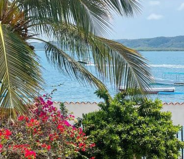 Chichiriviche Villa | Seaside House with Private Pier