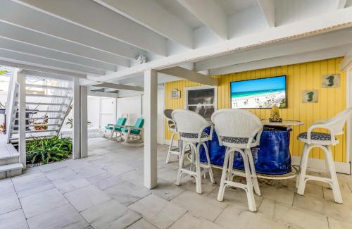 Bradenton Beach House | Seaside Manor