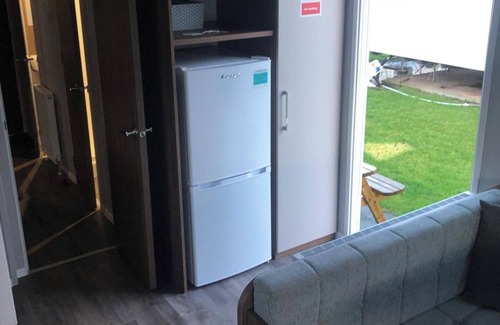 Fleetwood Cabin | Seaside Retreat in Fleetwood