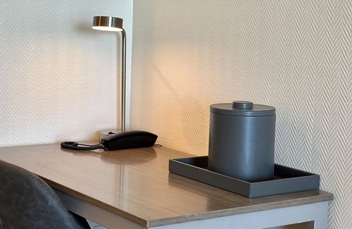 Pinellas Point House | Seaside Retreat Near St Petersburg, Pet-friendly, Onsite Pool, Private Beach!