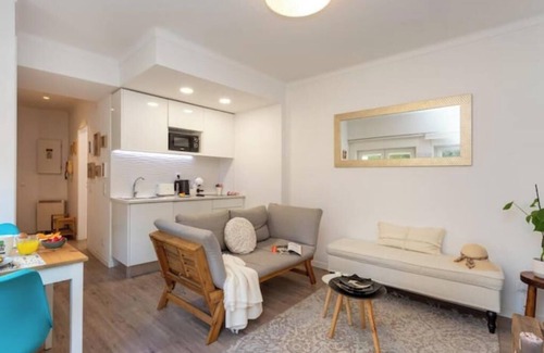 Estoril Apartment | Seaside Serenity in Estoril