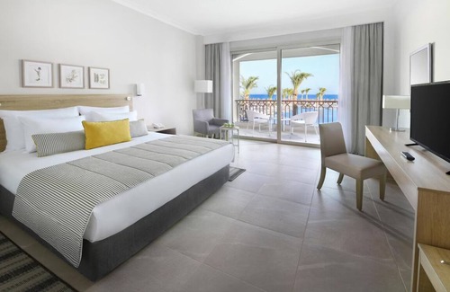 Port Ghalib Hotel | Seaside Serenity: Room with Private Balcony & Ocean Breeze - 2 Swimming Pools