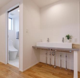 Numazu House | SEASIDE TERRACE SUN