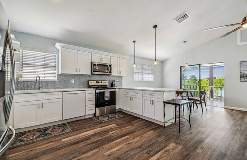 Oldsmar House | Seaside Waterfront Retreat w/Boat Dock