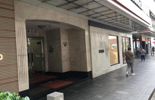 Causeway Bay House | Seasons Hotel - Causeway Bay