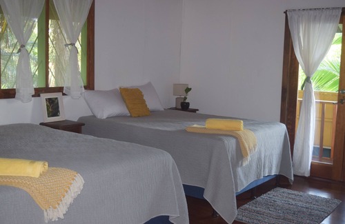 Chiguata Cabin | Seaview at Playa Chiquita Wildlife Lodge above Canopy