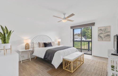 Encounter Bay House | Seaview at the Bay - Wi-Fi - Oceanview - Near Beach - No Linen Included