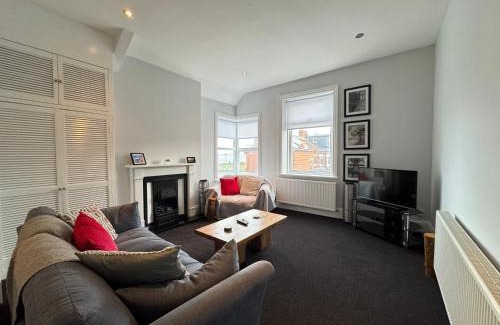 Whitley Bay Apartment | Seaview Loft Apartment Whitley Bay FREE ONSITE PARKING