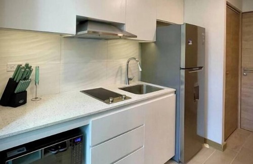 Roatan House | SeaView Studio with Pool and Gymnn