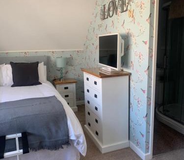 Hoylake House | Seaways Cottage Hoylake