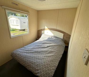 Clacton-on-Sea Resort | Seawick Holiday Home Horizon 363