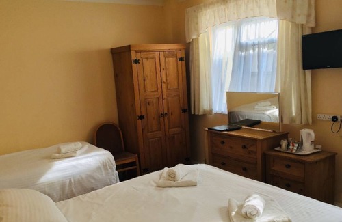 Beaumont House | Seawold Guest House