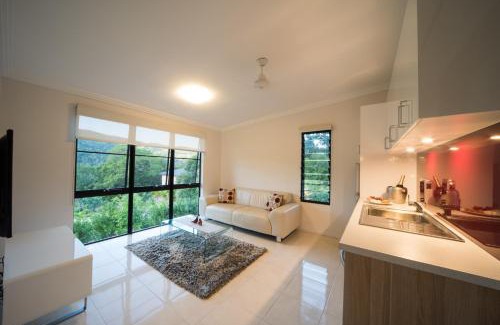 Palm Grove Resort | Seclude Rainforest Retreat