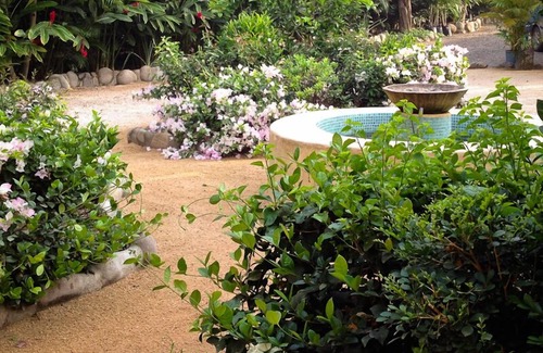 Troncones Apartment | Secluded beachfront 1BR+ with panoramic ocean views & sandy swimming beach