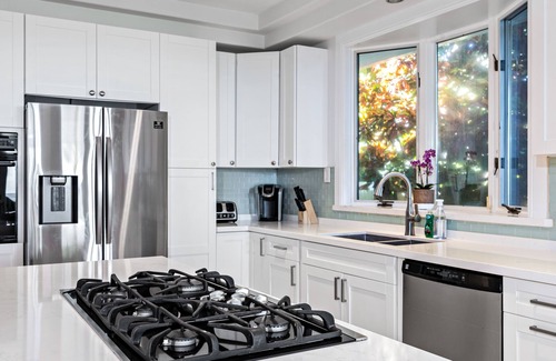 Mokuleia House | Secluded Beachfront Luxury, Highly Desired Location